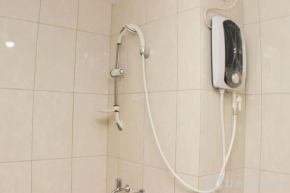 Great Location Studio Room at Springlake Summarecon Bekasi Apartment By Travelio